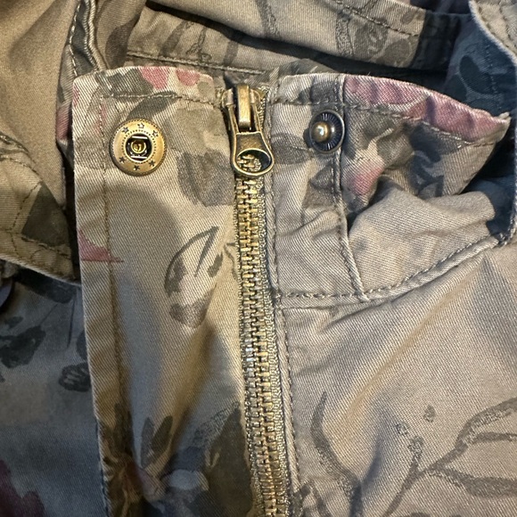 Kismet camo army green floral button zipper front hood drawstring coat jacket - Picture 9 of 12